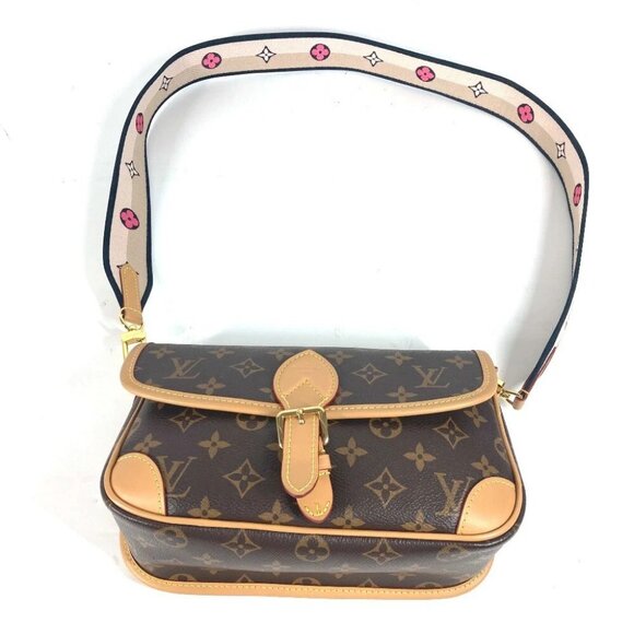 LOUIS VUITTON M45985 Monogram Diane NM PM Pochette Crossbody Shoulder Bag - Picture 8 of 14